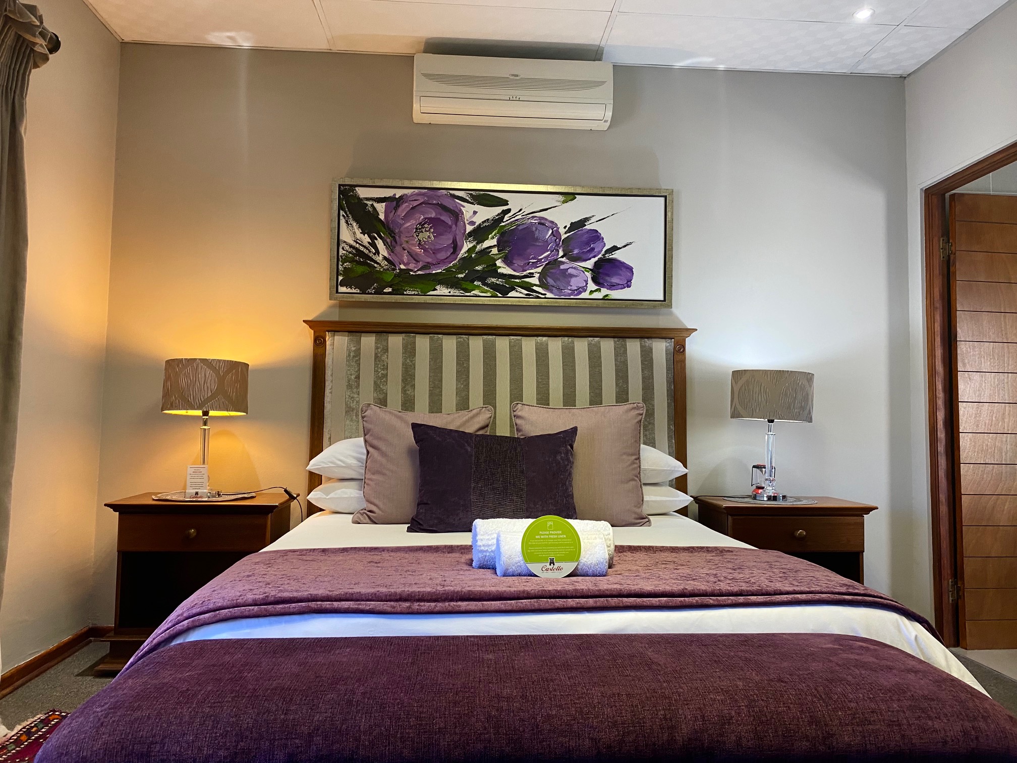 PURPLE room at Castello Guest House